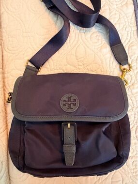 Tory Burch Navy Nylon medium Messenger Crossbody -